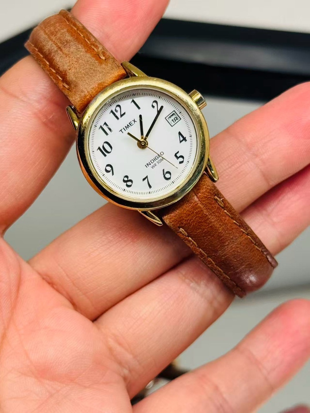 Vintage Timex Indiglo WR30M Women’s Quartz Watch Gold Tone Date New Battery Runs - Picture 6 of 11